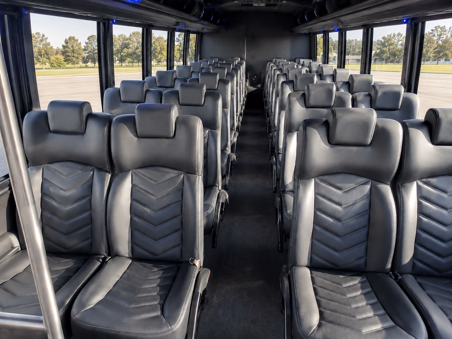 airport shuttle buses for convention attendees flying into topeka