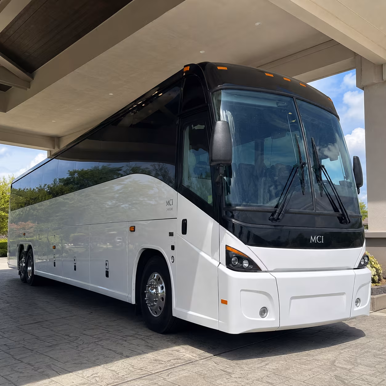 charter buses and party buses to washburn university ichabods games