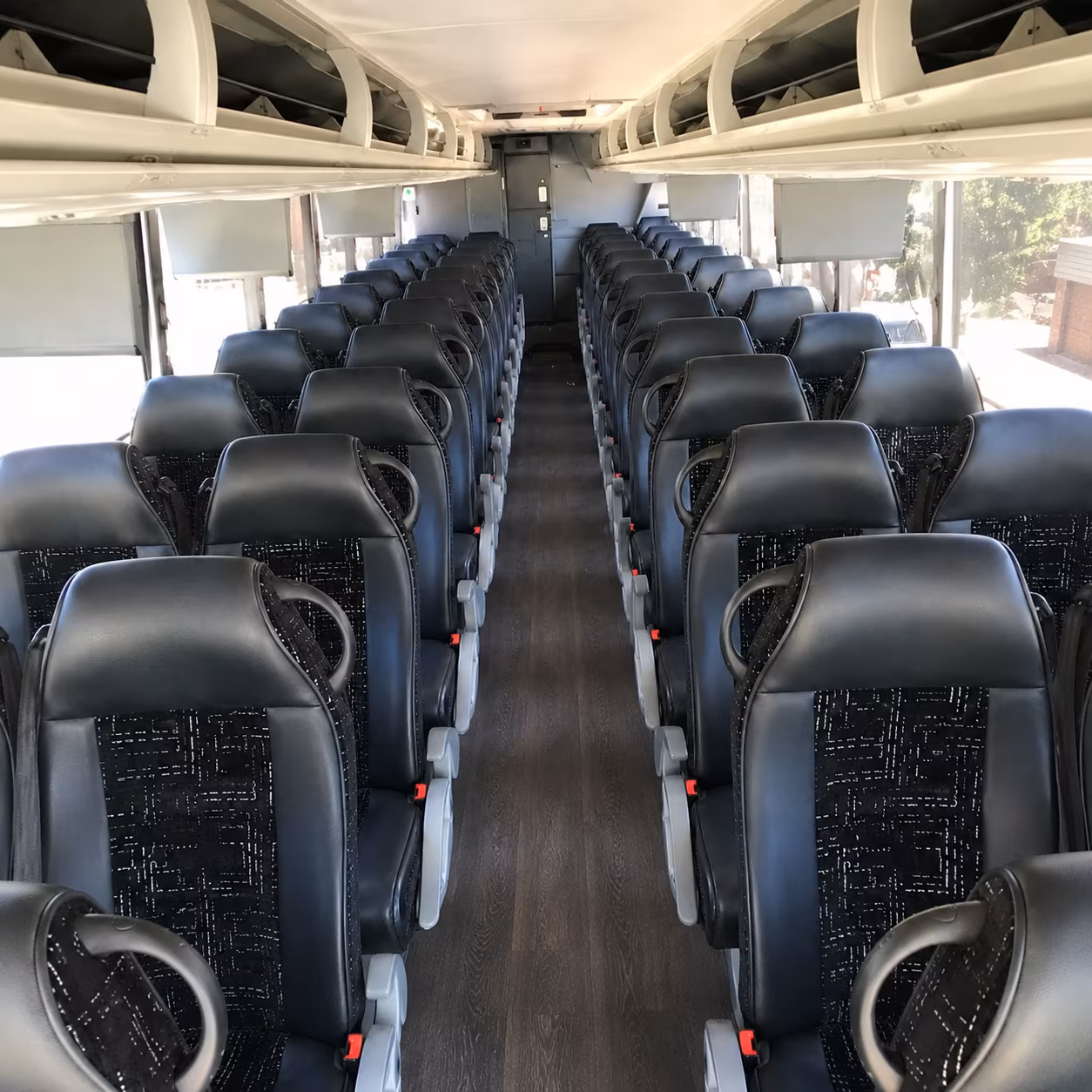 charter buses for bachelor weekend trips to kansas city bars and venues
