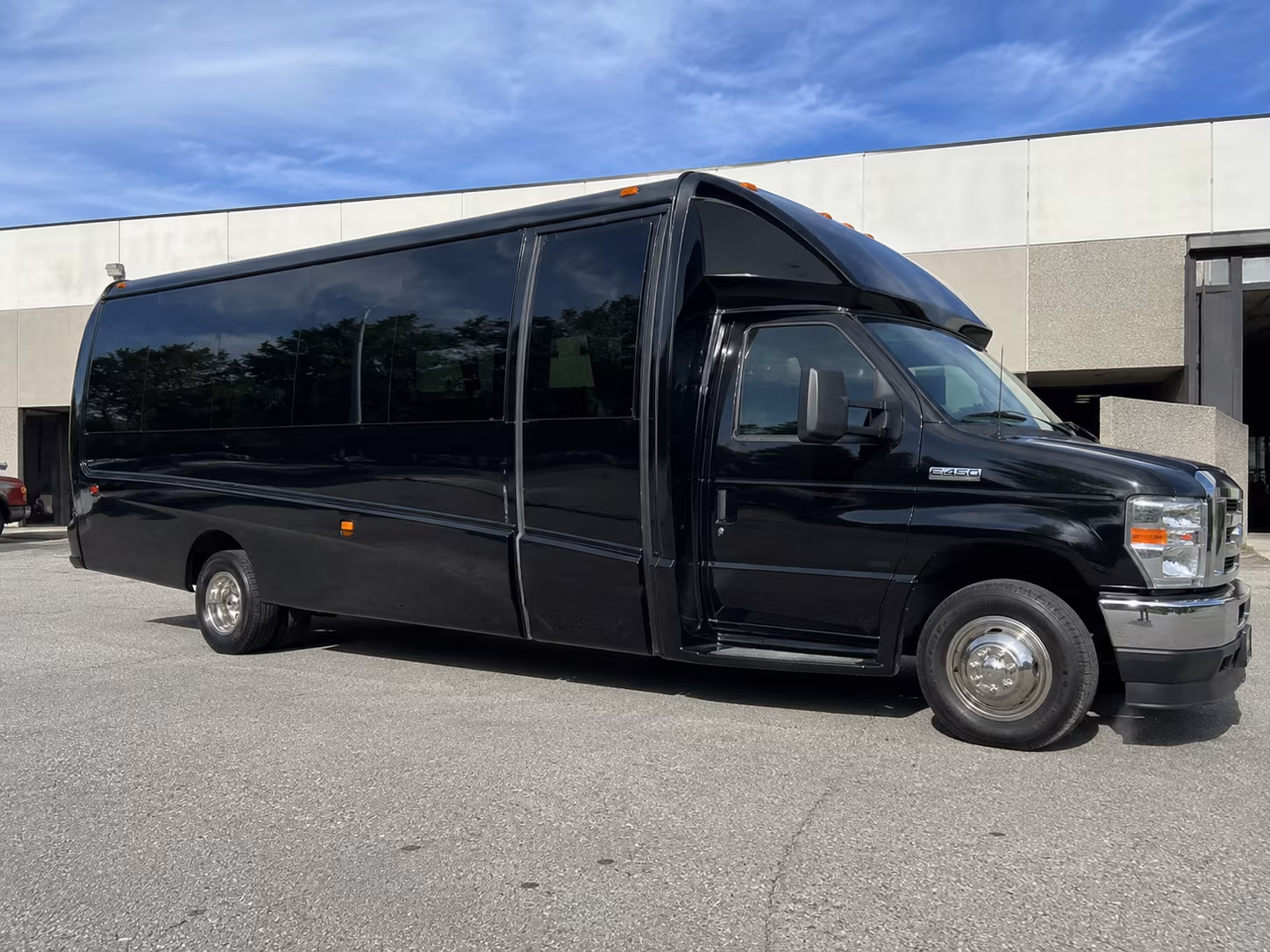 easily book transportation for your next bachelor or bachelorette party 1