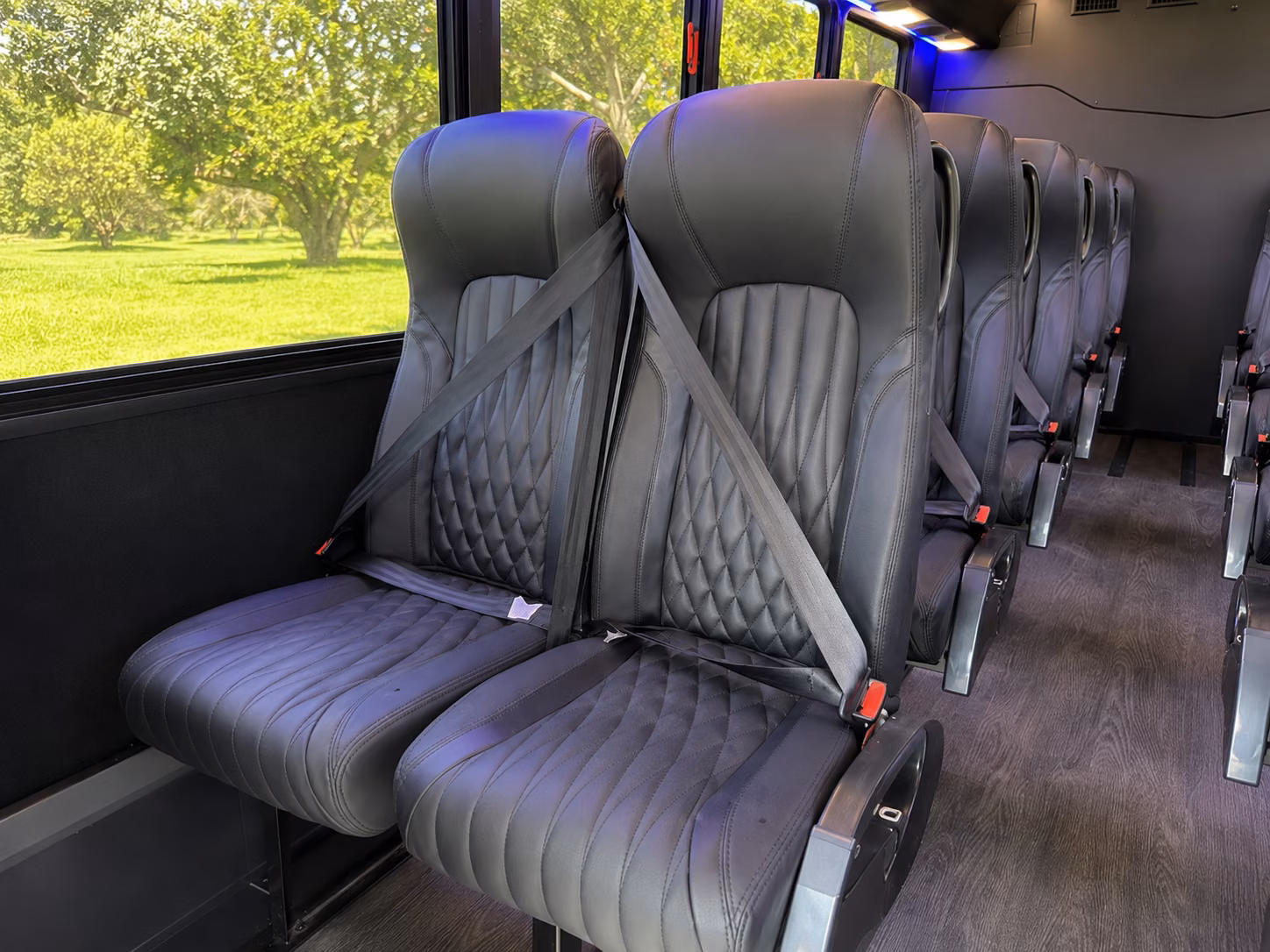easily book transportation for your next field trip 3