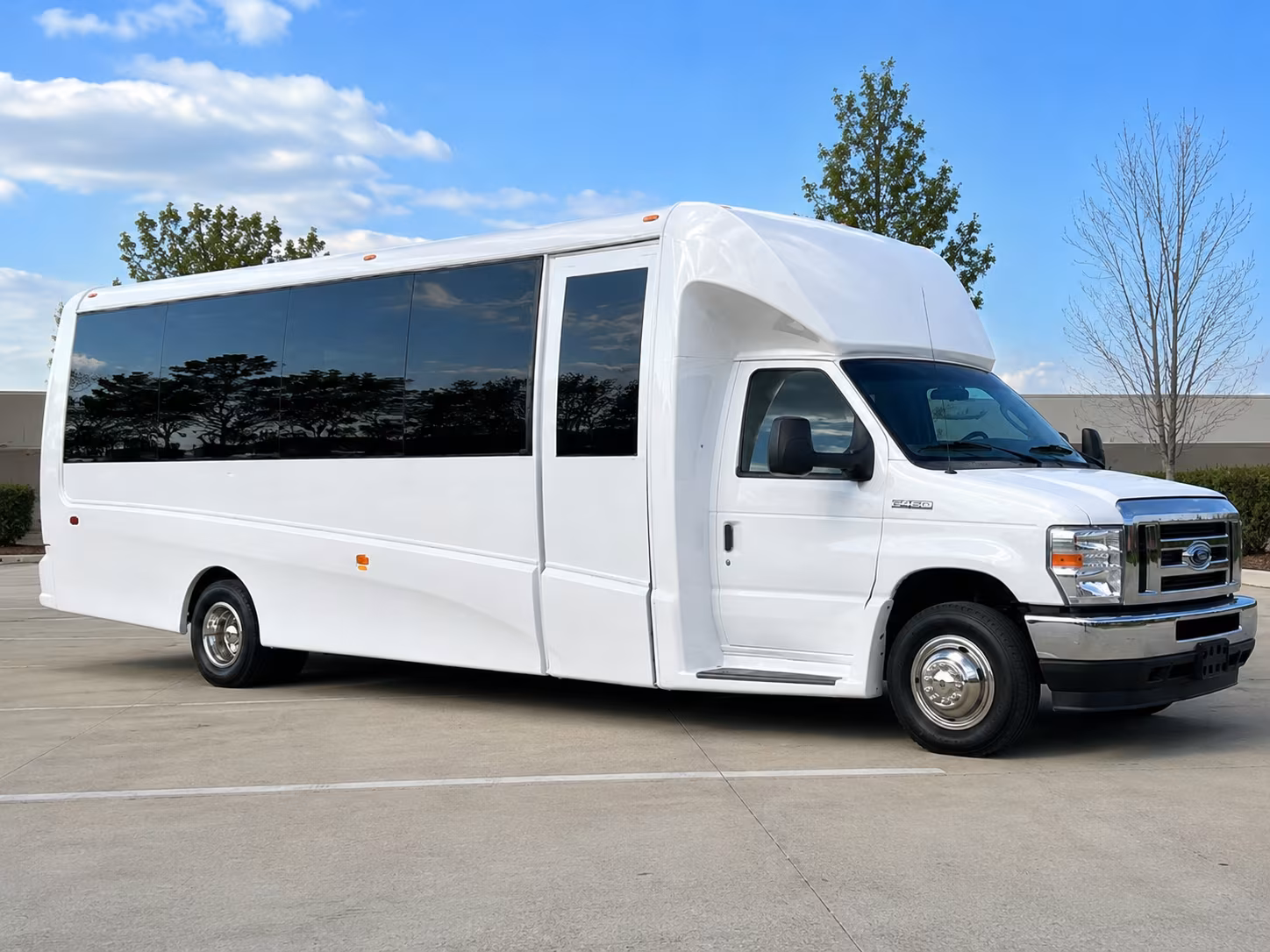 minibus rentals for topeka bachelorette winery and distillery tours