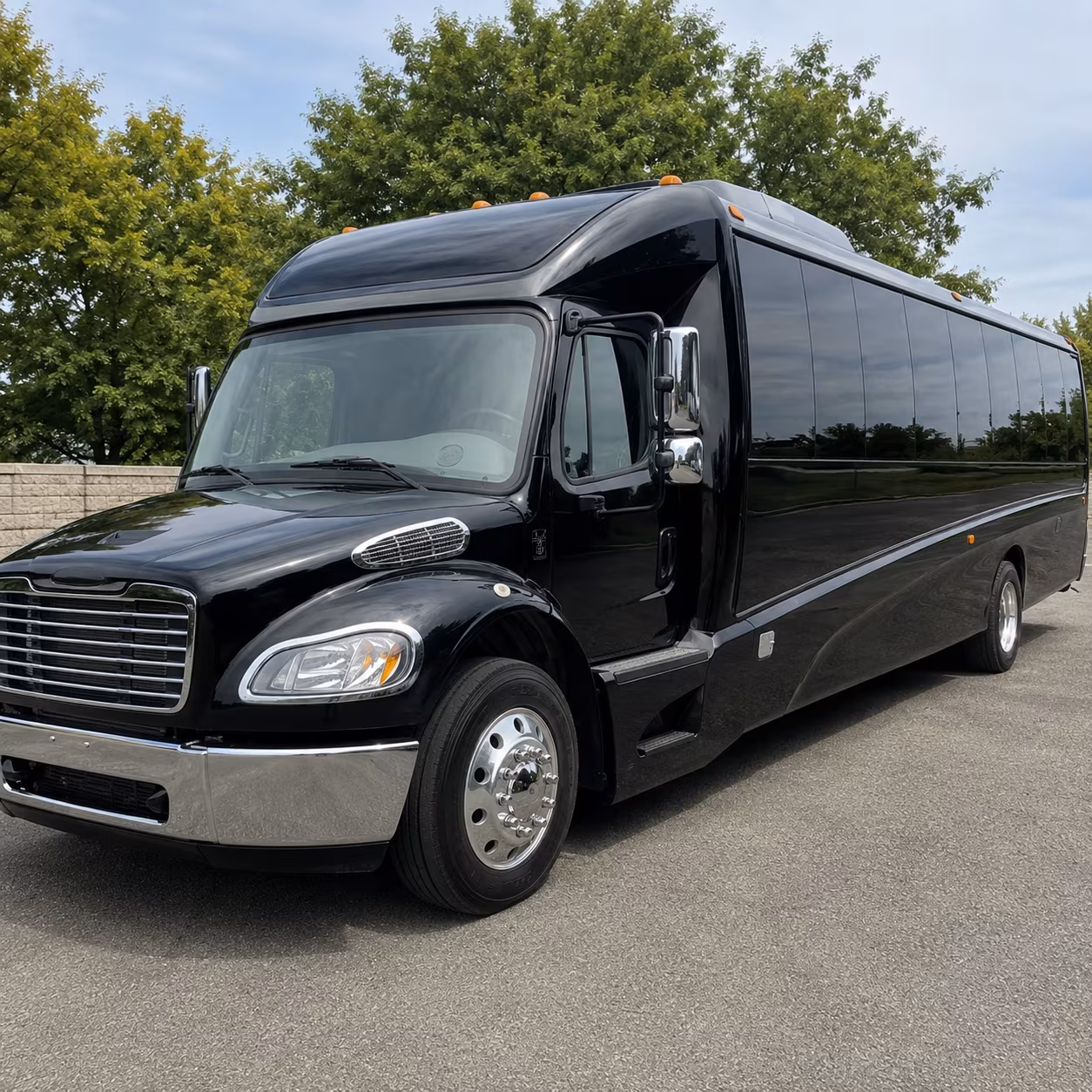 minibus rentals for topeka prom groups of any size