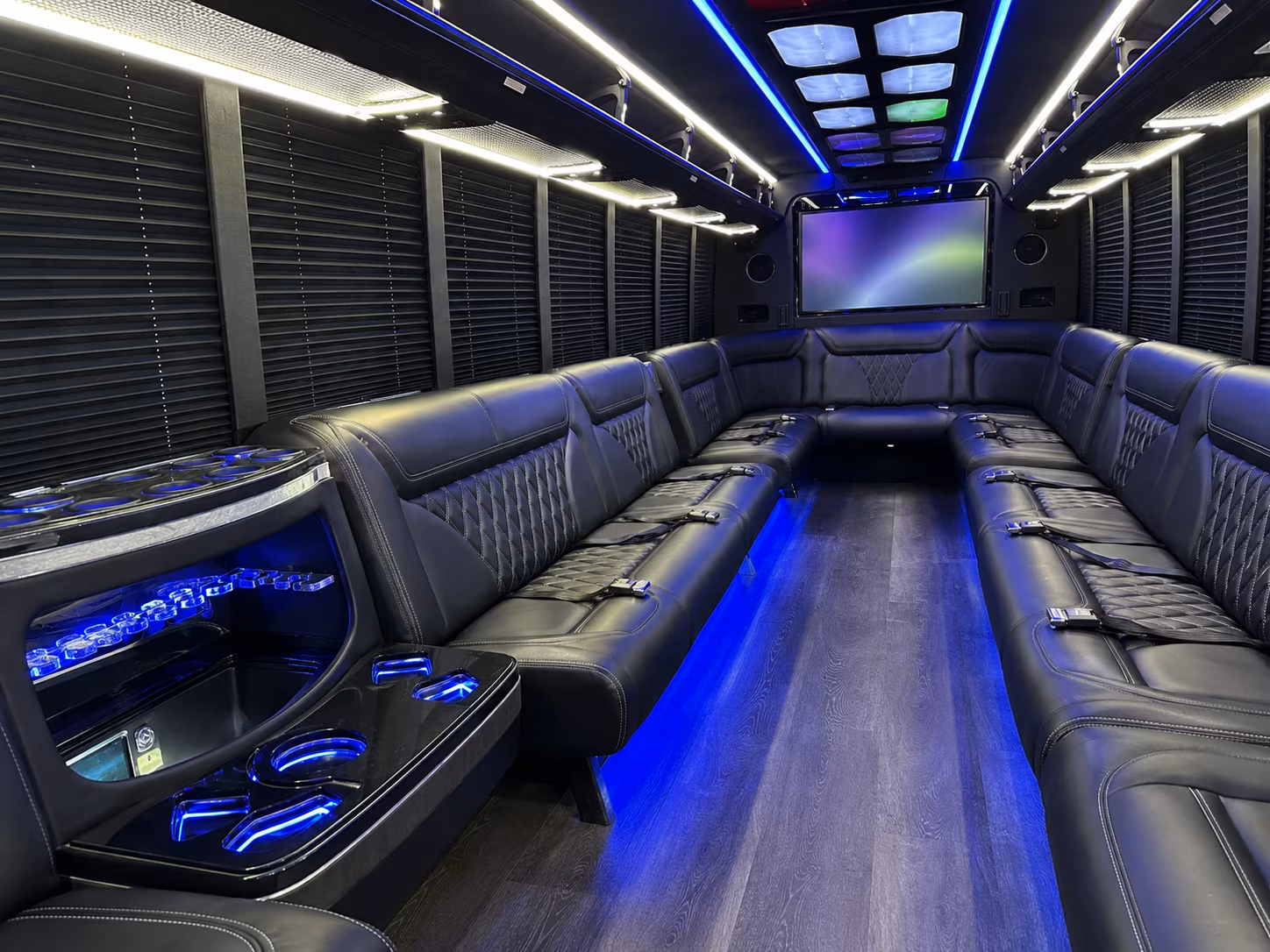 topeka 20 passenger party bus inside
